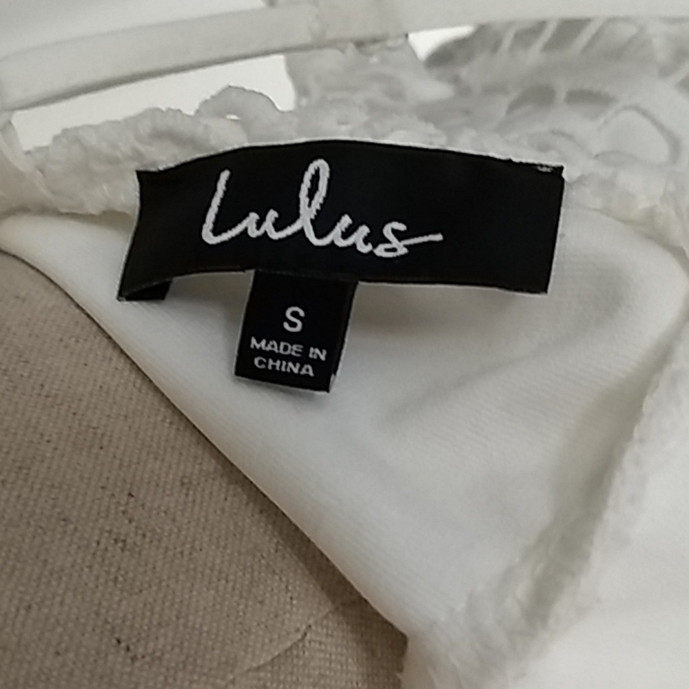 Lulu's Dress - Picture 7 of 8